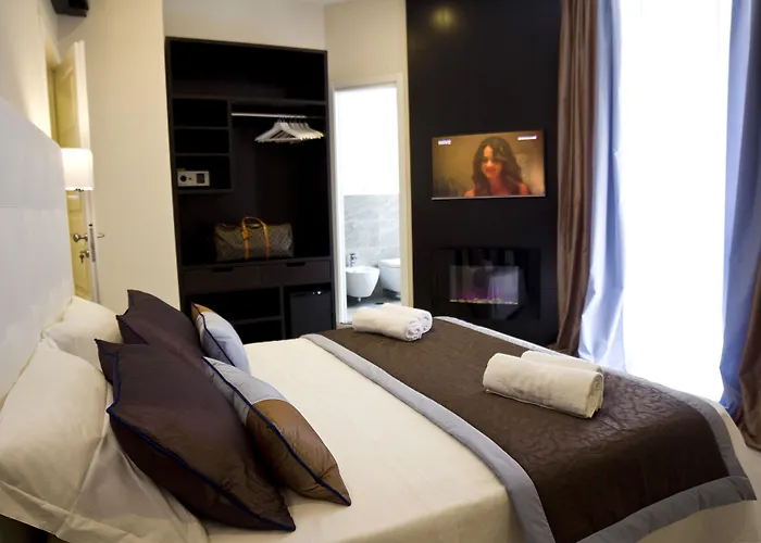 Roman Holidays Boutique Hotel
